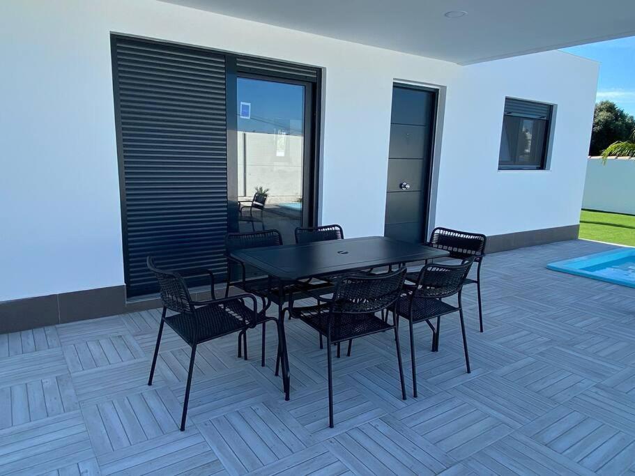 Moderna Villa Con Piscina Privada By Chiclanadreams Chiclana de la Frontera Εξωτερικό φωτογραφία